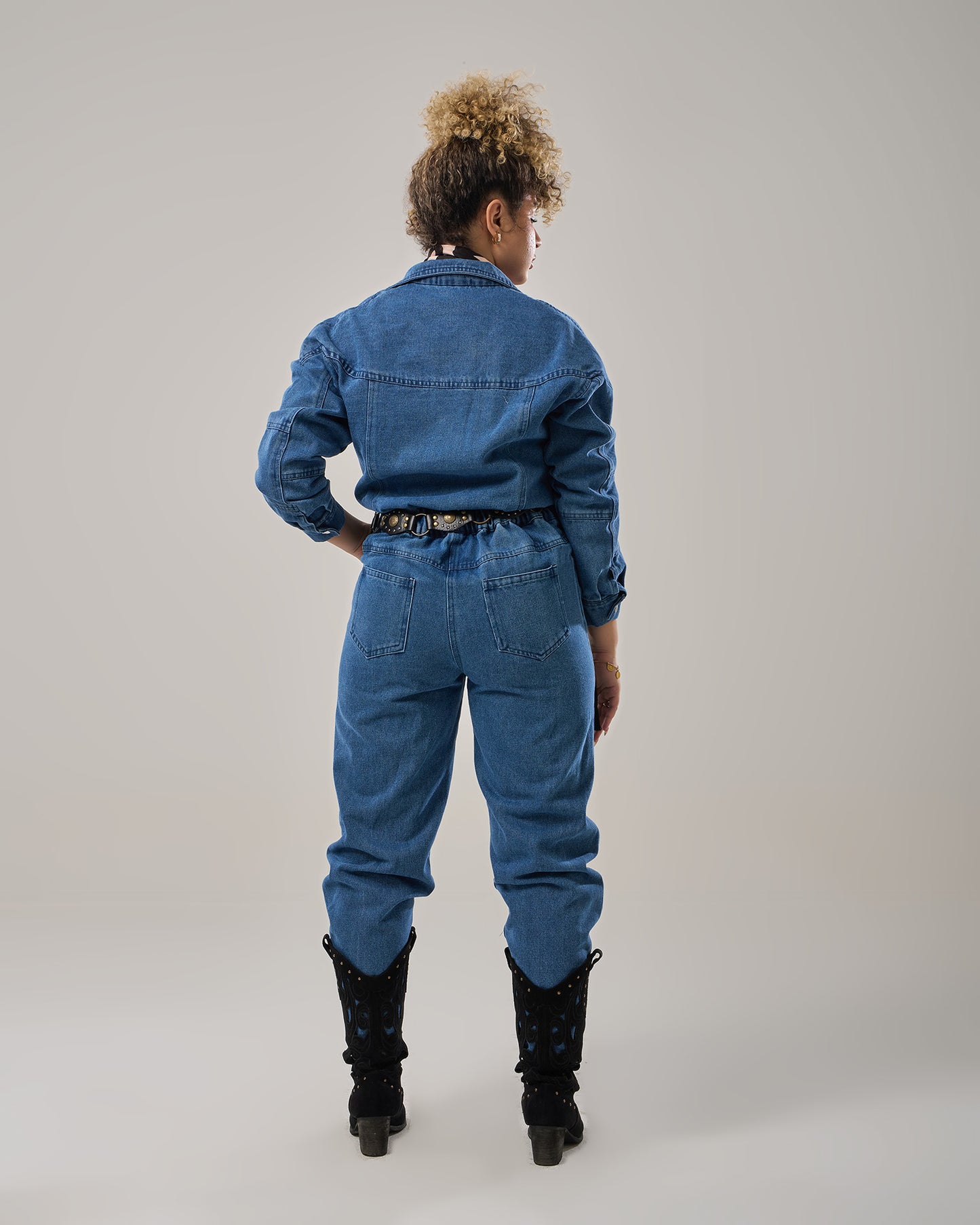 Denim jumpsuit long sleeves loose fitting