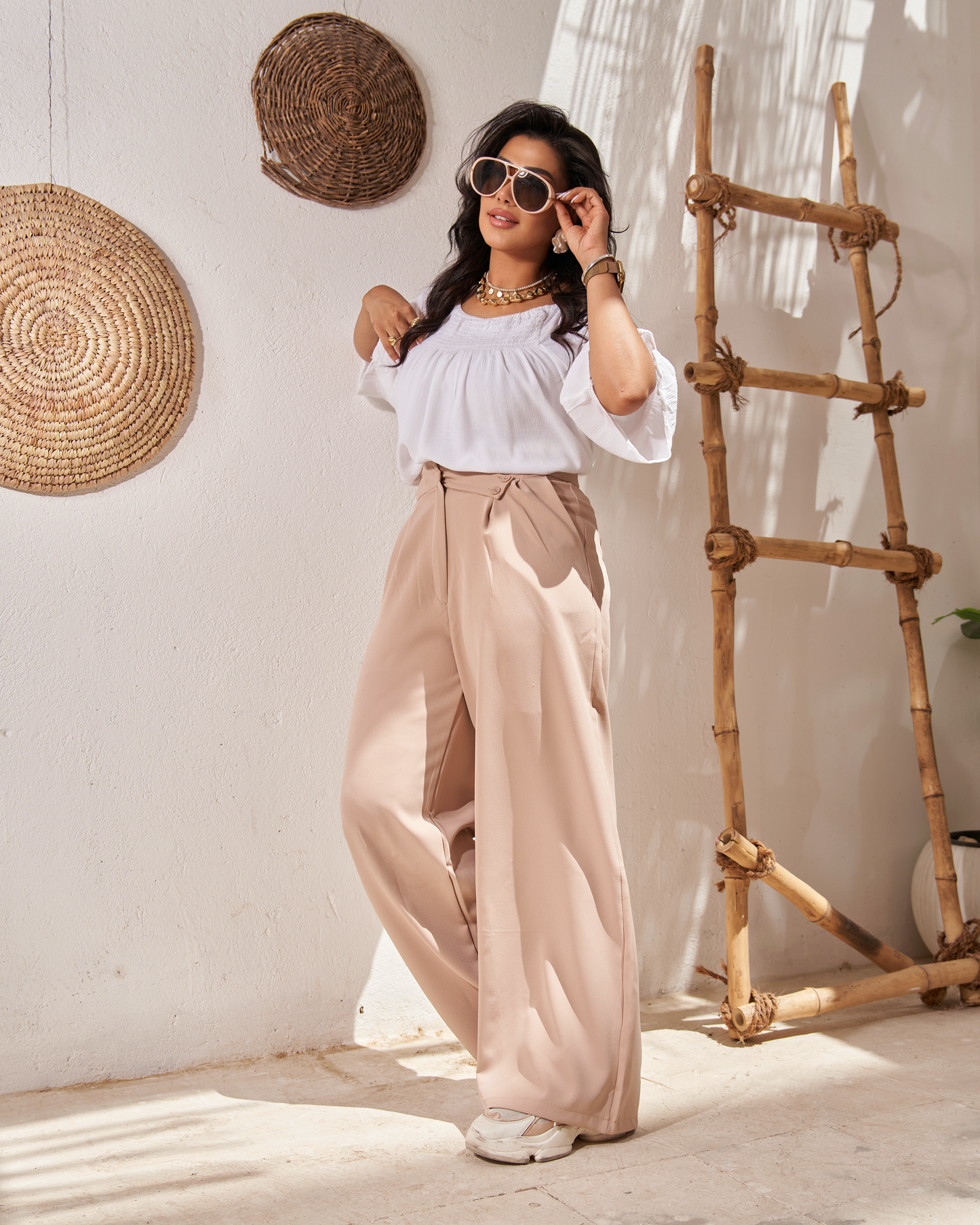 side-Belt wide pants