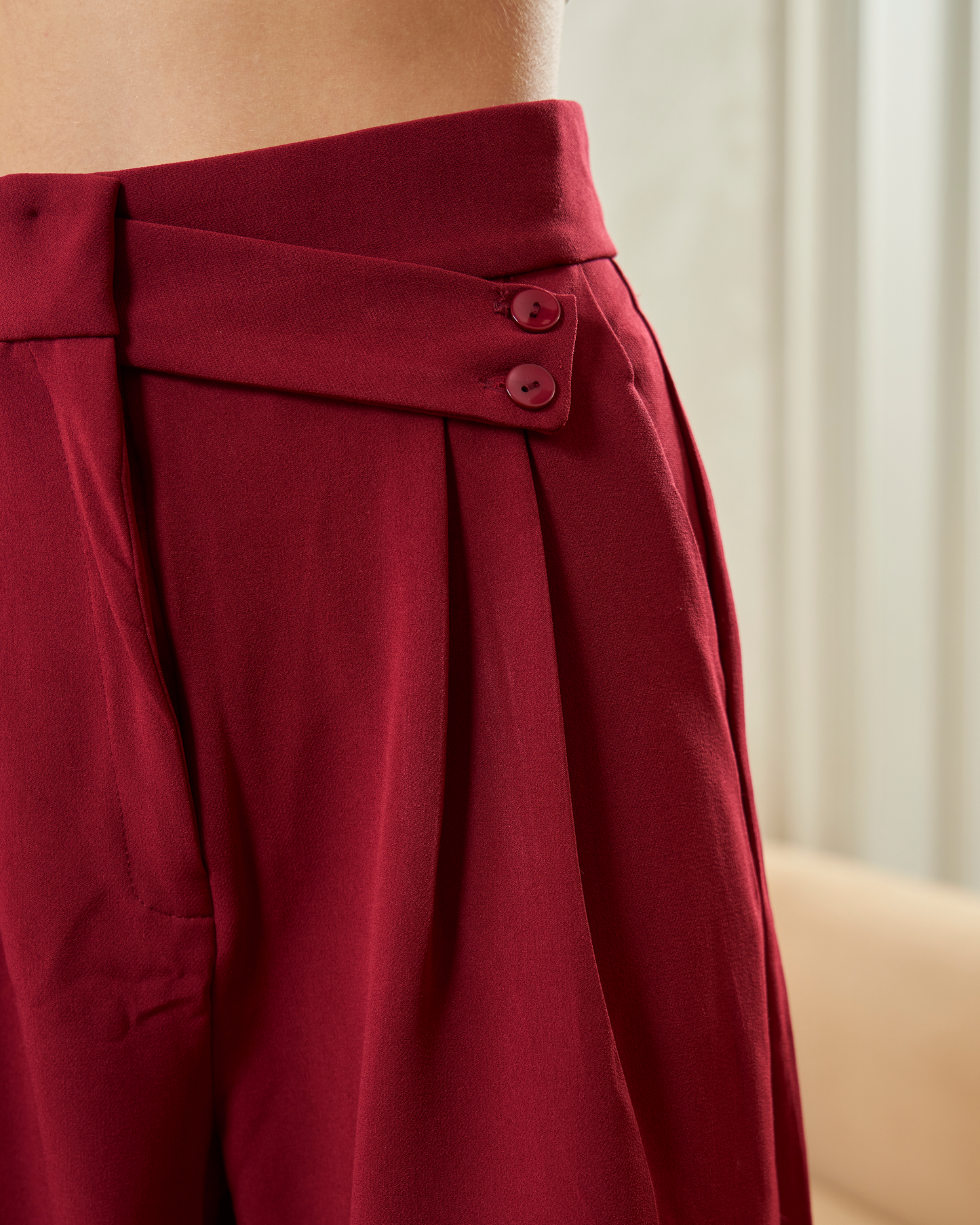 side-Belt wide pants