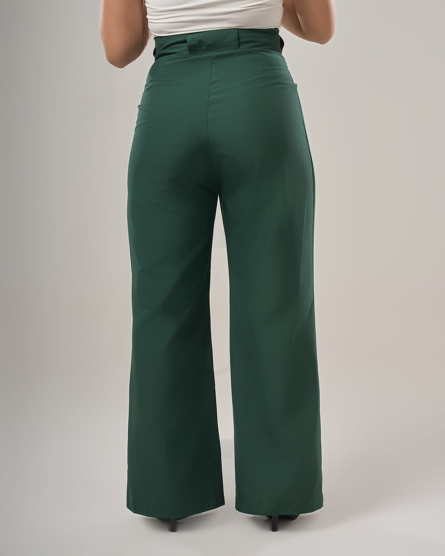 High-waisted wide leg pants