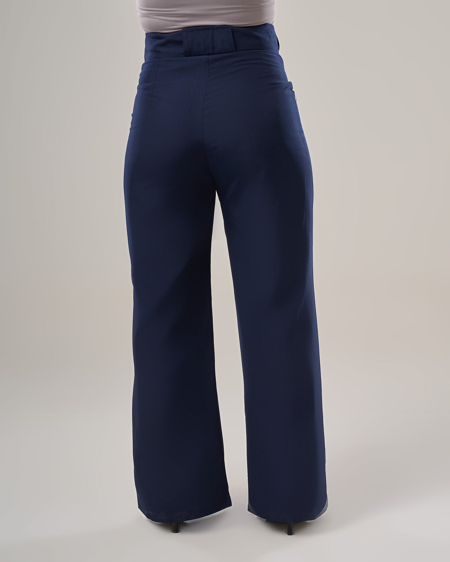 High-waisted wide leg pants